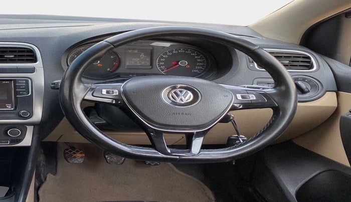 2017 Volkswagen Ameo HIGHLINE1.2L PLUS 16 ALLOY, Petrol, Manual, 44,389 km, Steering Wheel Close Up