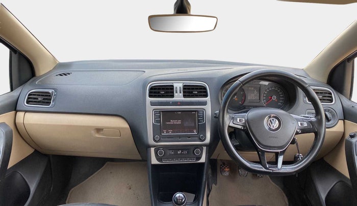 2017 Volkswagen Ameo HIGHLINE1.2L PLUS 16 ALLOY, Petrol, Manual, 44,389 km, Dashboard