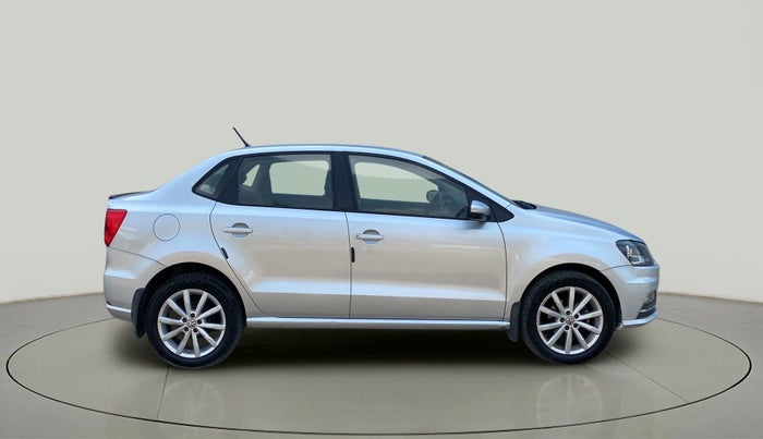 2017 Volkswagen Ameo HIGHLINE1.2L PLUS 16 ALLOY, Petrol, Manual, 44,389 km, Right Side
