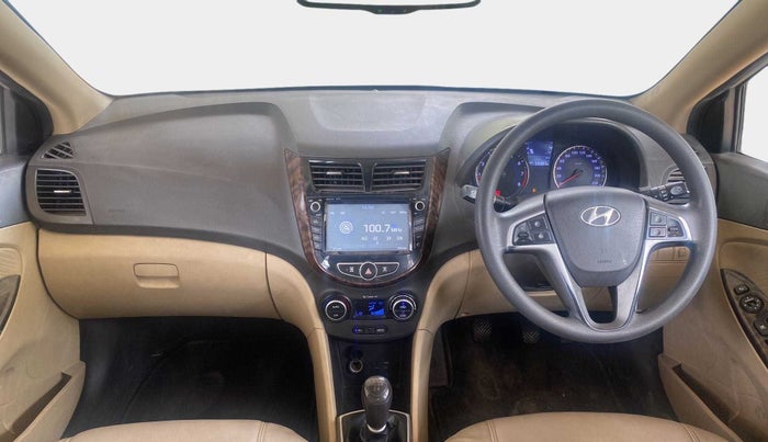 2017 Hyundai Verna 1.6 VTVT SX, Petrol, Manual, 33,353 km, Dashboard