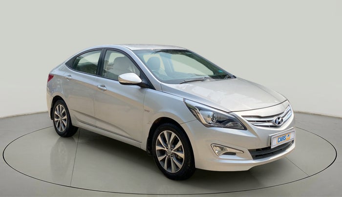 2017 Hyundai Verna 1.6 VTVT SX, Petrol, Manual, 33,353 km, Right Front Diagonal