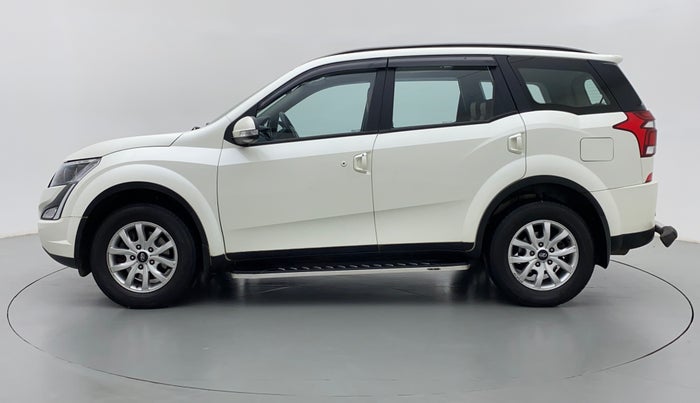 2020 Mahindra XUV500 W9 AT, Diesel, Automatic, 20,108 km, Left Side