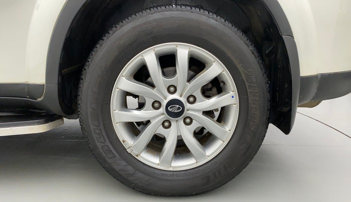 2020 Mahindra XUV500 W9 AT, Diesel, Automatic, 20,108 km, Left Rear Wheel