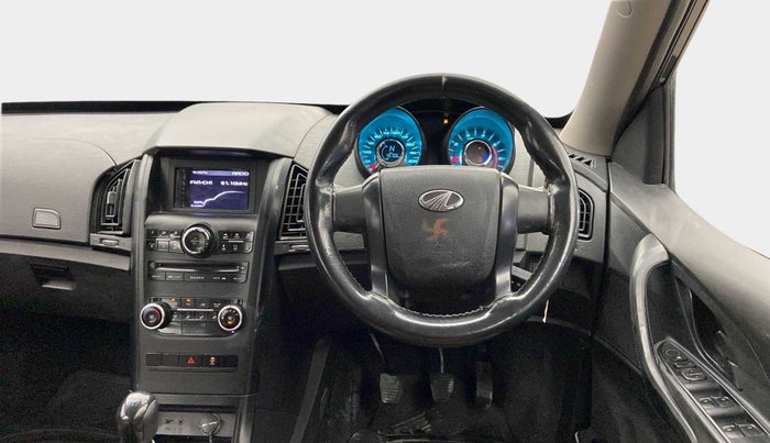 2019 Mahindra XUV500 W5, Diesel, Manual, 45,630 km, Steering Wheel Close Up