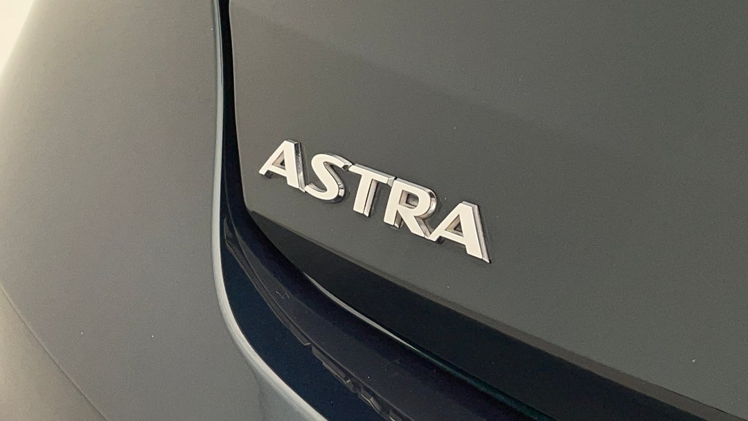 2016 Holden Astra Rs-v, Manual, 87761 km, Badge (Boot Left Side)