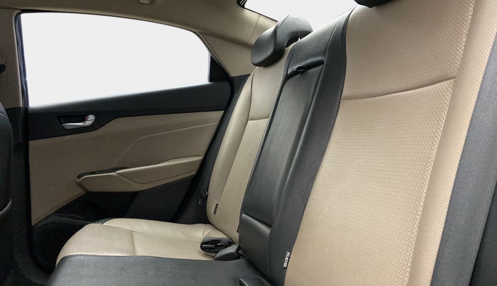 2018 Hyundai Verna 1.6 VTVT SX (O) AT, Petrol, Automatic, 53,602 km, Right Side Rear Door Cabin