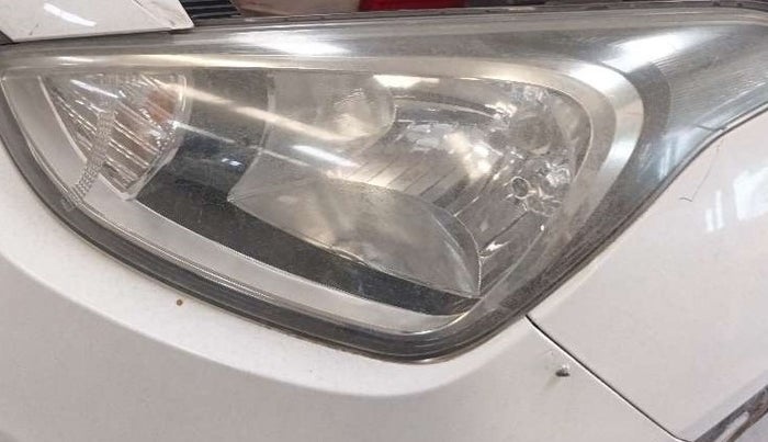 2015 Hyundai Xcent S 1.2, Petrol, Manual, 70,021 km, Left headlight - Faded