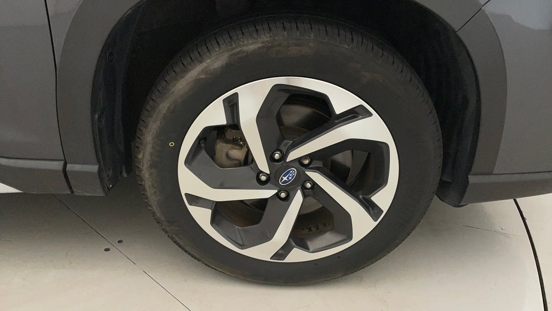 2022 Subaru Forester 2.5i-s (AWD), Automatic, 49209 km, Right Front Wheel