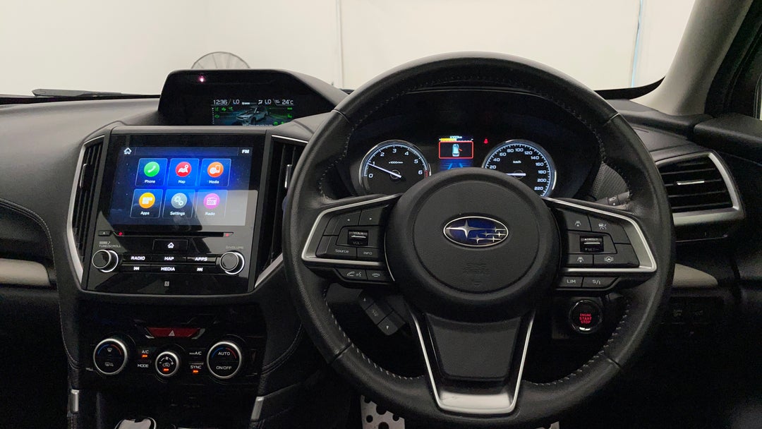 2022 Subaru Forester 2.5i-s (AWD), Automatic, 49209 km, Steering Wheel Close-up