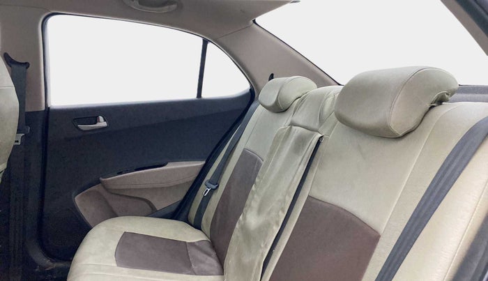 2015 Hyundai Xcent S 1.2, Petrol, Manual, 35,155 km, Right Side Rear Door Cabin