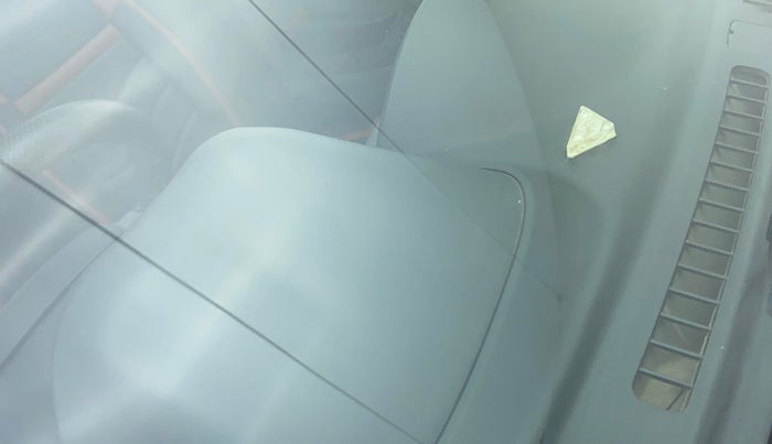 2018 Maruti Alto 800 LXI, Petrol, Manual, 55,860 km, Front windshield - Minor spot on windshield