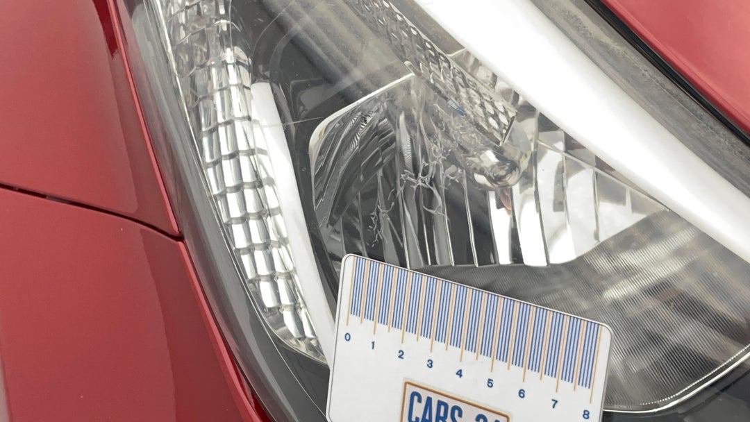 Lights Headlights RHS Scratch