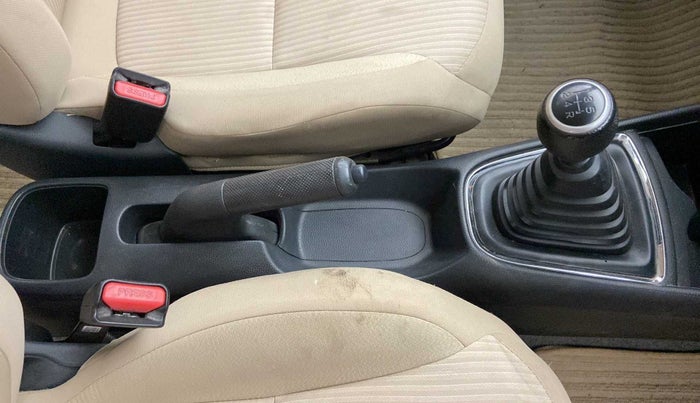 2019 Honda Amaze 1.2L I-VTEC S, Petrol, Manual, 54,392 km, Gear Lever