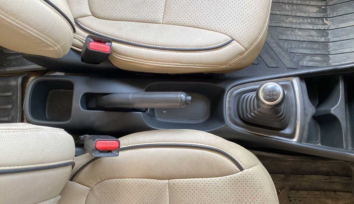 2019 Honda Amaze 1.2L I-VTEC S, Petrol, Manual, 39,484 km, Gear Lever