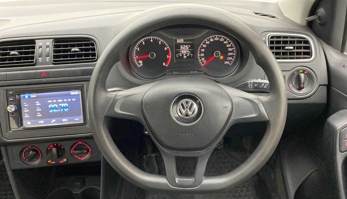 2018 Volkswagen Ameo TRENDLINE 1.0L, Petrol, Manual, 1,16,854 km, Steering Wheel Close Up