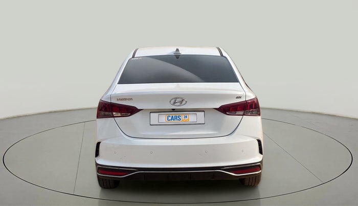 2022 Hyundai Verna SX (O)1.5 VTVT, Petrol, Manual, 12,984 km, Back/Rear