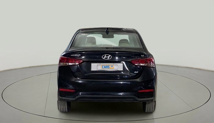2017 Hyundai Verna 1.6 VTVT SX, Petrol, Manual, 79,384 km, Back/Rear