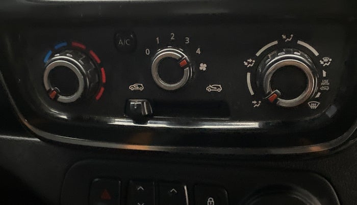 2017 Renault Kwid RXT 1.0, Petrol, Manual, 46,351 km, Dashboard - Air Re-circulation knob is not working