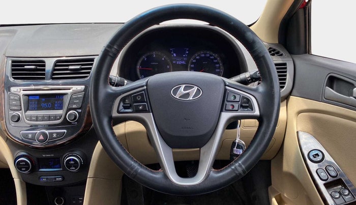2016 Hyundai Verna FLUIDIC 1.6 CRDI S 4S, Diesel, Manual, 65,029 km, Steering Wheel Close Up