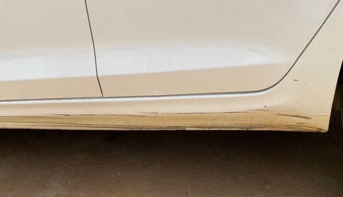 2019 Hyundai Verna 1.6 VTVT SX (O) AT, Petrol, Automatic, 49,820 km, Left running board - Minor scratches