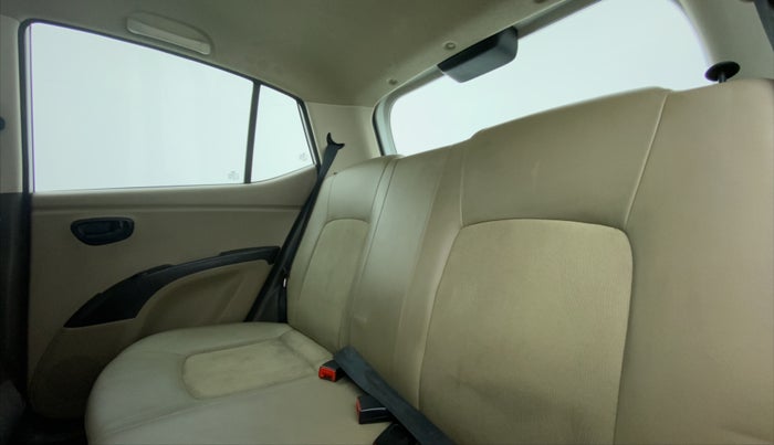 2015 Hyundai i10 MAGNA 1.1 IRDE2, Petrol, Manual, 41,414 km, Right Side Rear Door Cabin