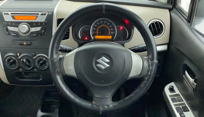 2016 Maruti Wagon R 1.0 VXI, Petrol, Manual, 80,537 km, Steering Wheel Close Up