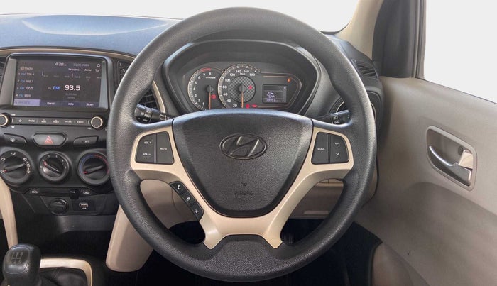 2019 Hyundai NEW SANTRO ASTA MT, Petrol, Manual, 38,039 km, Steering Wheel Close Up