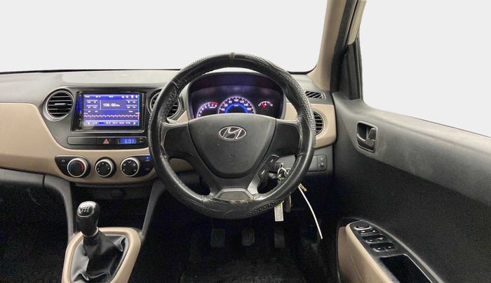 2016 Hyundai Grand i10 MAGNA 1.2 KAPPA VTVT, Petrol, Manual, 35,832 km, Steering Wheel Close Up