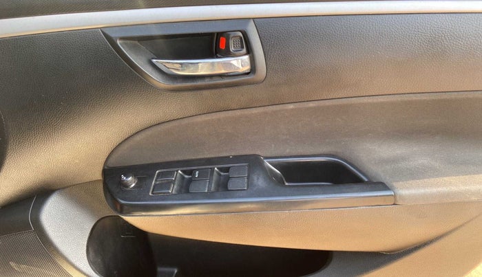2014 Maruti Swift VXI, Petrol, Manual, 89,872 km, Driver Side Door Panels Control