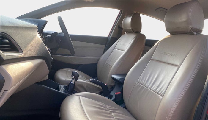 2018 Hyundai Verna 1.6 VTVT SX, Petrol, Manual, 15,912 km, Right Side Front Door Cabin