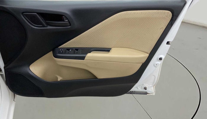 2021 Honda City 1.5L I-VTEC SV, Petrol, Manual, 10,335 km, Driver Side Door Panels Control