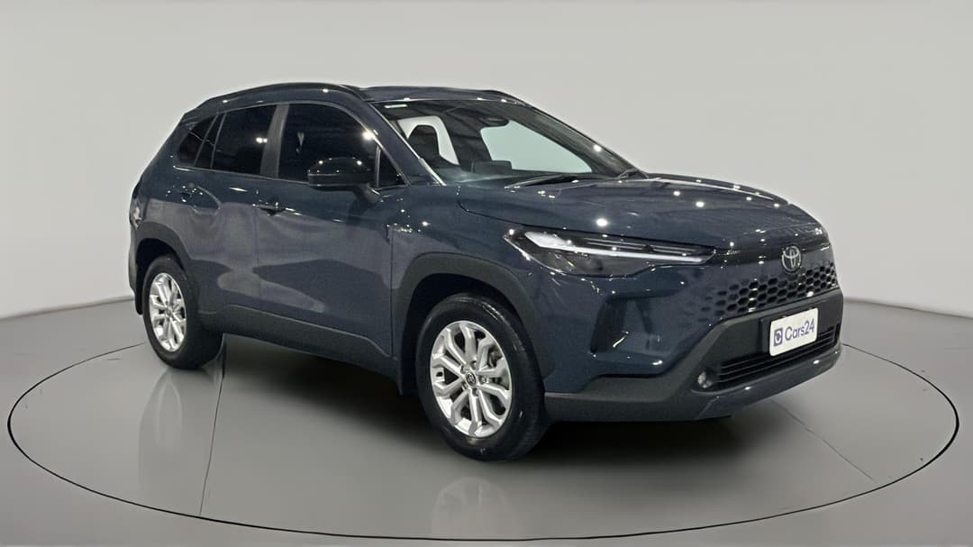 2025 Toyota Corolla Cross Gxl 2WD Hybrid, Automatic, 30395 km, Right Front Diagonal (45- Degree) View