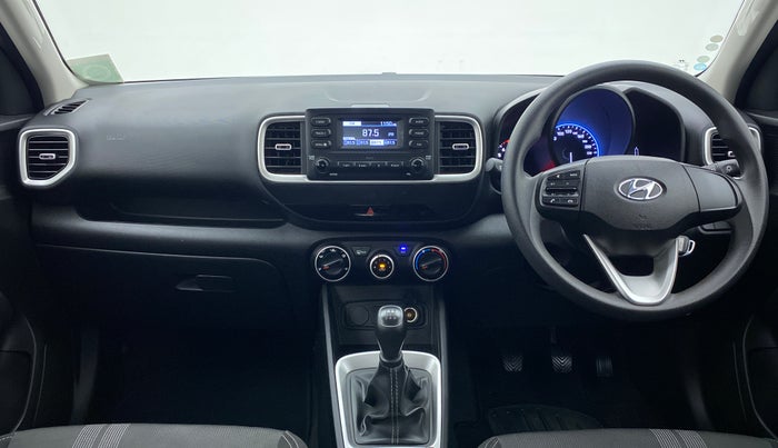 2020 Hyundai VENUE S 1.2, Petrol, Manual, 16,453 km, Dashboard