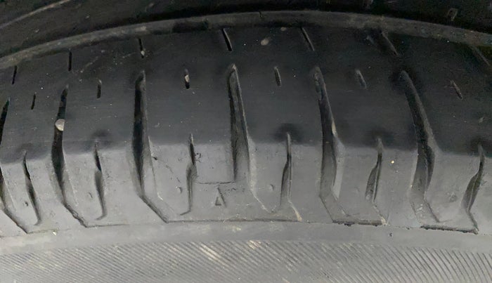 2019 Maruti Dzire ZXI PLUS, Petrol, Manual, 50,113 km, Left Rear Tyre Tread