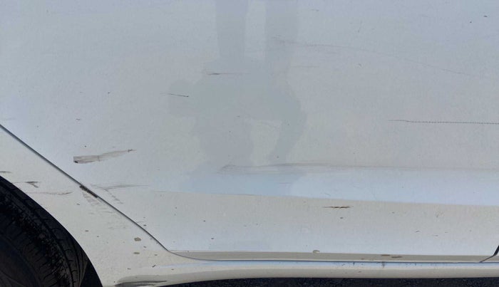 2017 Hyundai Elite i20 SPORTZ 1.2, Petrol, Manual, 75,909 km, Right rear door - Minor scratches