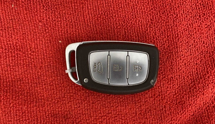 2020 Hyundai Elite i20 ASTA 1.2 (O), Petrol, Manual, 65,743 km, Key Close Up