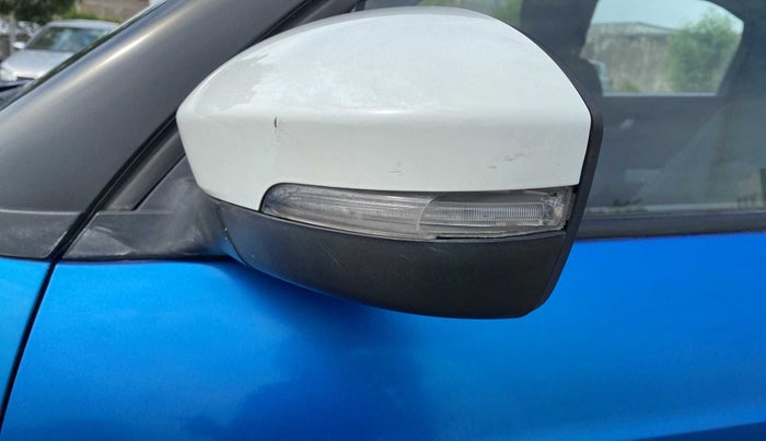 2021 Tata PUNCH CREATIVE  MT, Petrol, Manual, 38,262 km, Left rear-view mirror - Indicator light has minor damage