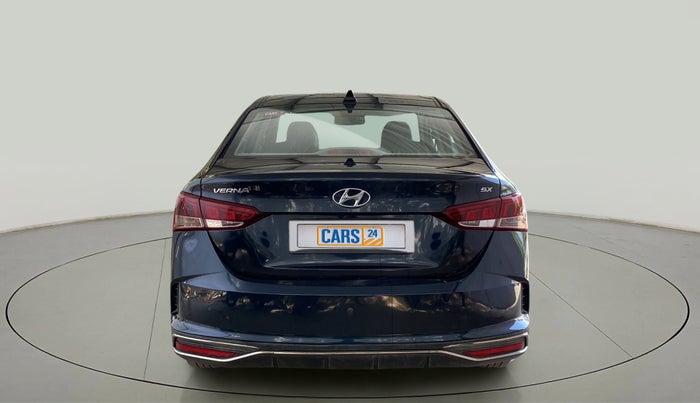 2020 Hyundai Verna SX 1.5 CRDI, Diesel, Manual, 57,247 km, Back/Rear