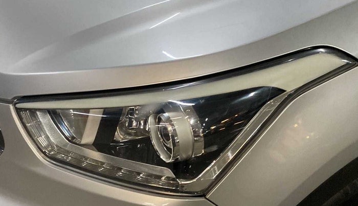2016 Hyundai Creta SX PLUS 1.6 PETROL, Petrol, Manual, 1,06,801 km, Left headlight - Minor scratches
