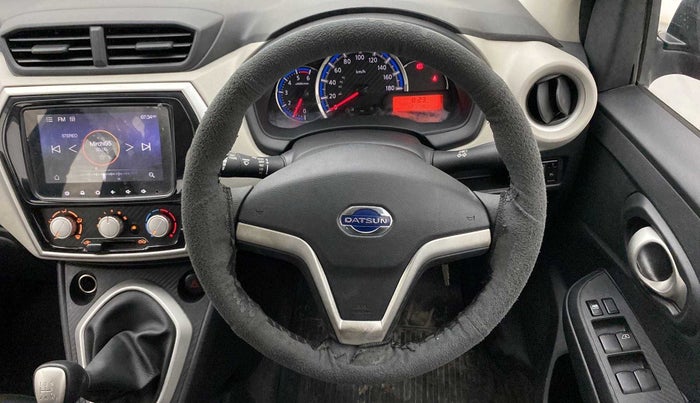 2019 Datsun Go Plus T, Petrol, Manual, 12,049 km, Steering wheel - Steering cover is minor torn