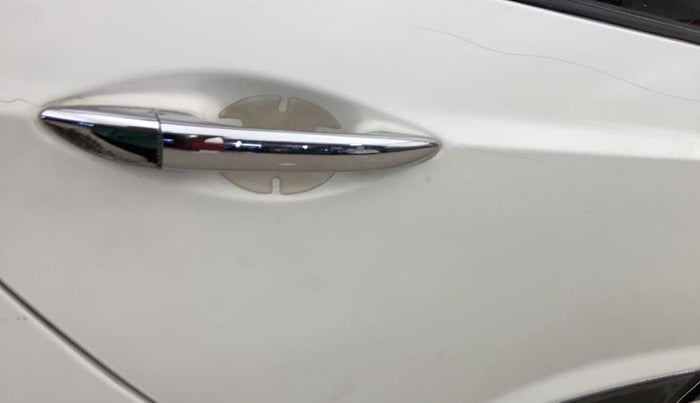 2015 Hyundai Grand i10 ASTA AT 1.2 KAPPA VTVT, Petrol, Automatic, 49,639 km, Right rear door - Minor scratches