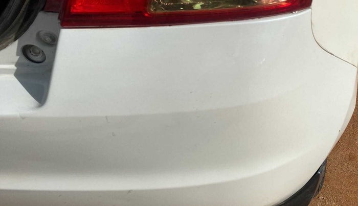 2011 Maruti Swift VXI, Petrol, Manual, 96,506 km, Rear bumper - Paint is slightly damaged