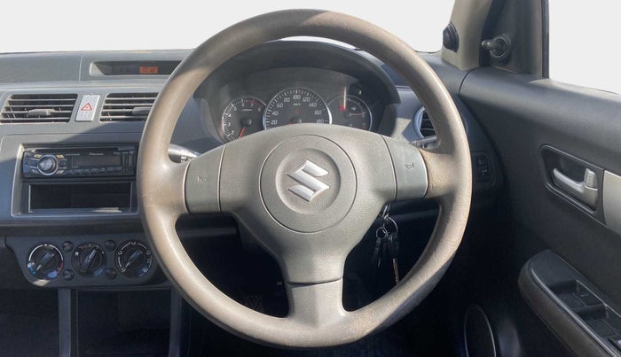 2011 Maruti Swift VXI, Petrol, Manual, 96,506 km, Steering Wheel Close Up