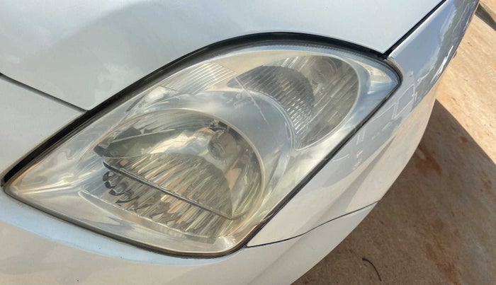2011 Maruti Swift VXI, Petrol, Manual, 96,506 km, Left headlight - Faded