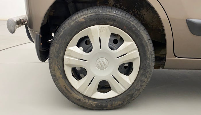 2014 Maruti Wagon R 1.0 VXI, Petrol, Manual, 50,189 km, Right Rear Wheel