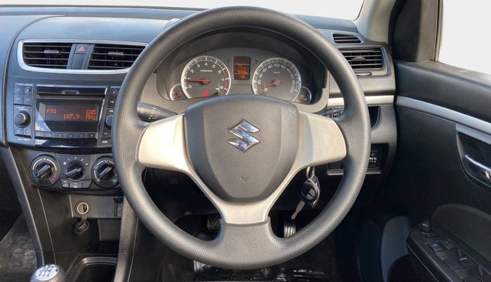 2015 Maruti Swift VXI, Petrol, Manual, 40,394 km, Steering Wheel Close Up