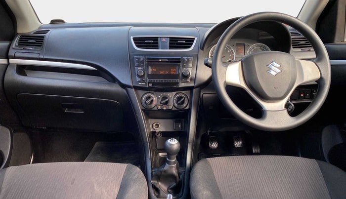 2015 Maruti Swift VXI, Petrol, Manual, 40,394 km, Dashboard