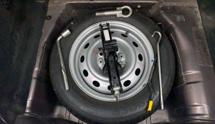 2016 Tata Tiago XZ PETROL, Petrol, Manual, 19,054 km, Spare Tyre