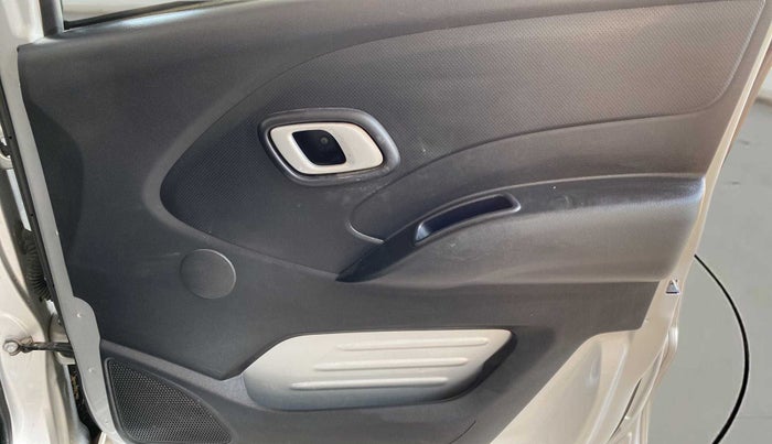 2018 Datsun Redi Go T(O) 1.0 AMT, Petrol, Automatic, 27,960 km, Driver Side Door Panels Control