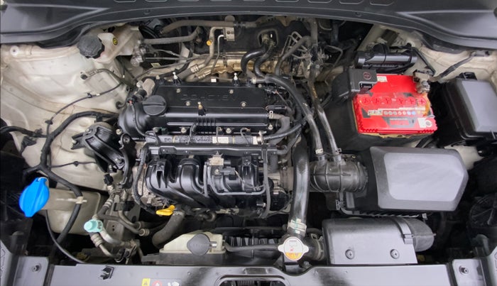 2017 Hyundai Creta 1.6 SX PLUS PETROL, Petrol, Manual, 69,215 km, Engine Bonet View